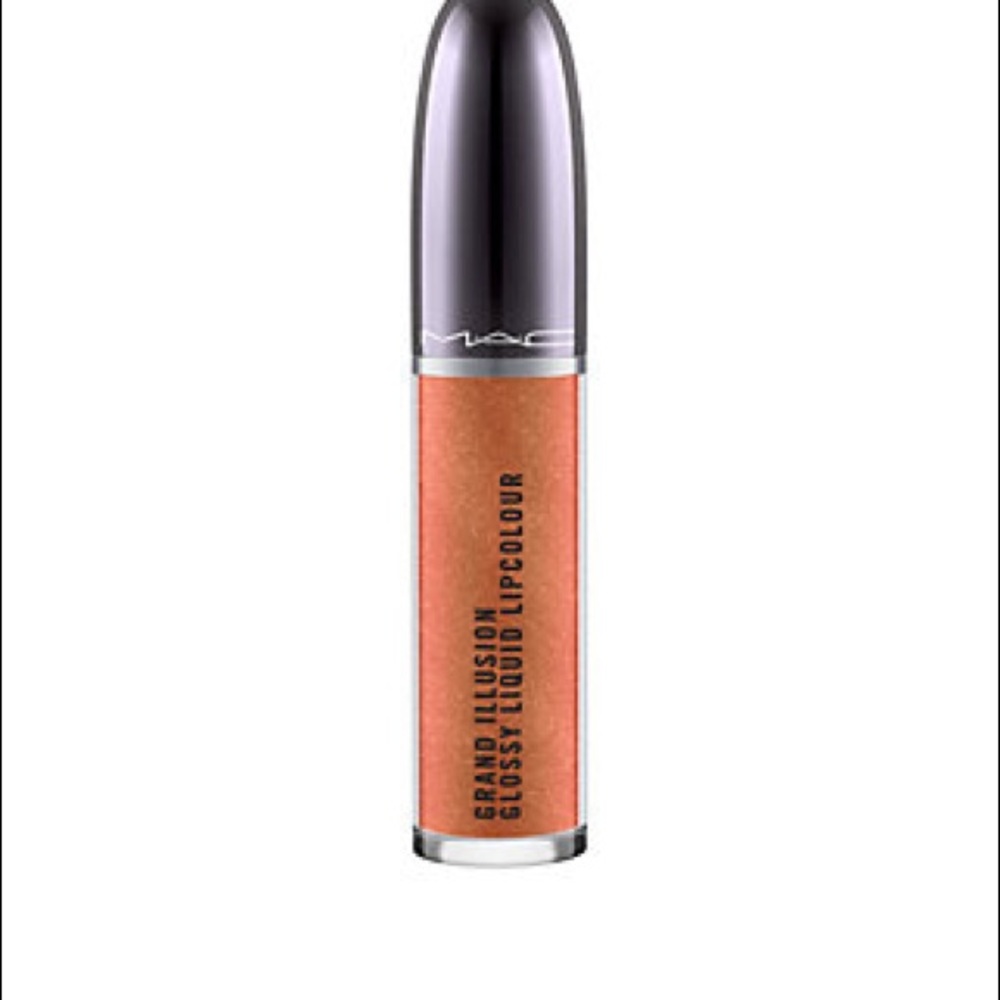 MAC Grand Illusion Liquid Lipcolour
